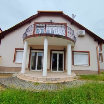 4eladohazgyor#landhausungarn#gyor